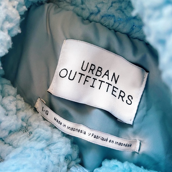 🌻SOLD🌻Urban Outfitters Fuzzy Drawstring Teddy - Picture 3 of 3